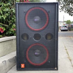 JBL SR-18s BASS SUBWOOFER 