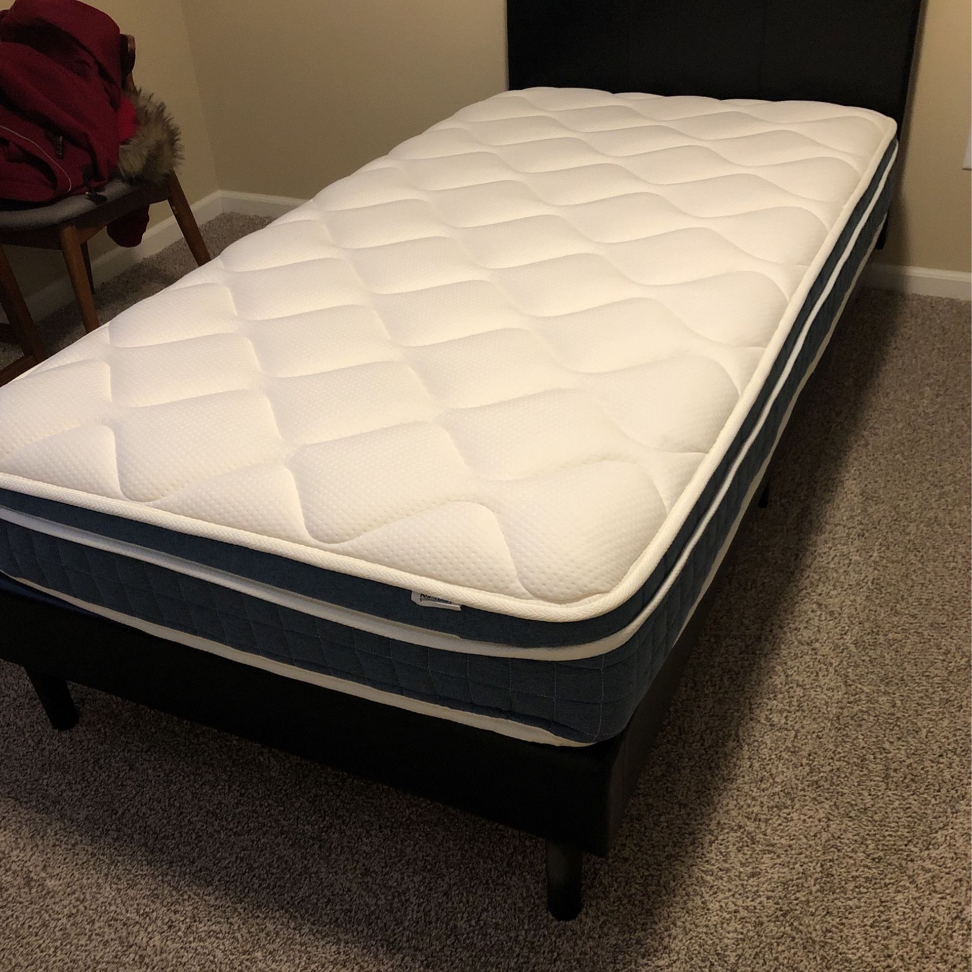 Twin Size Bed 