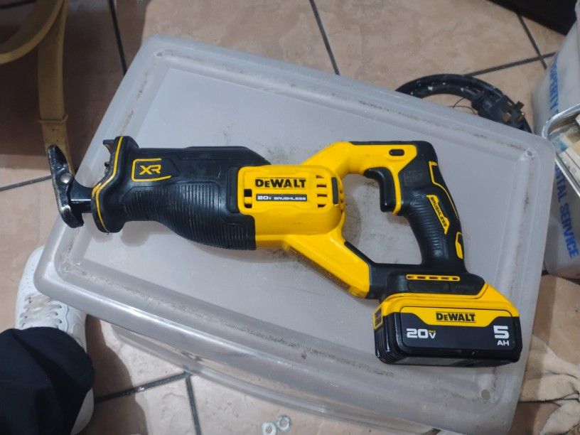 DeWalt  20 Volt Variable Speed Reciprocating Saw$150