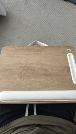Comfortable TV / Laptop tray with USB charger port and touch-light