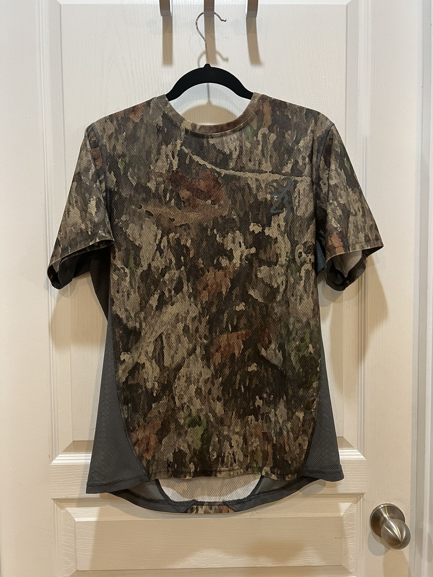 BROWNING A-TACS Camo Vented Crew Neck T-Shirt MEDIUM (Good condition) PICK UP IN CORNELIUS