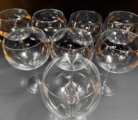 8 Large Hand Blown Balloon Shaped Red Wine Glasses