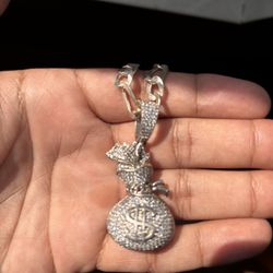 Silver Chain/pendant
