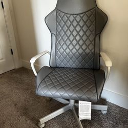 IKEA COMPUTER/GAMING CHAIR