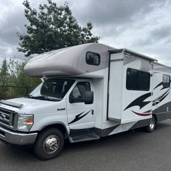2013 Winnebago Access Premier Series M-26QP