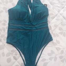 New Beautiful Bathing Suit Size M.  See Photos.  Cash Pickup Only 