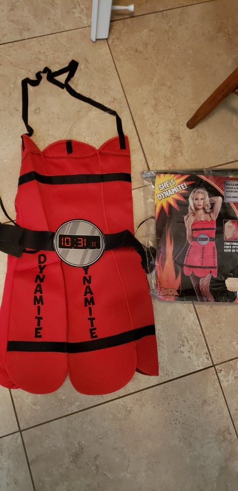 She's Dynamite Halloween Costume
