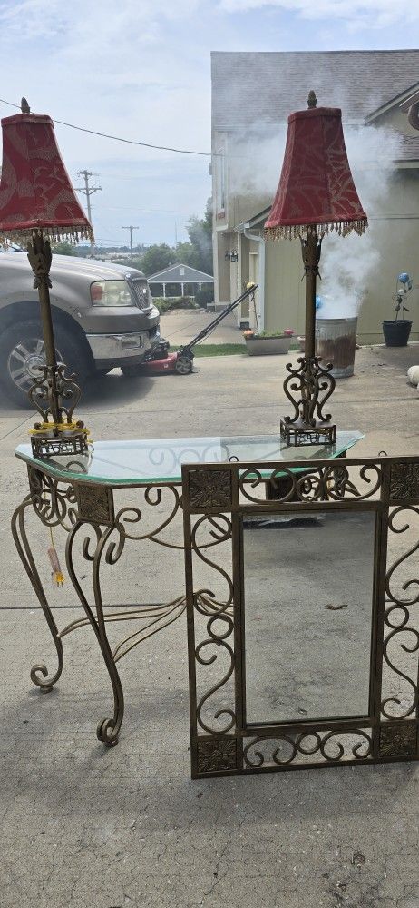 Entrance Table