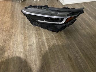 Subaru solterra headlight Lf side 2022 2026