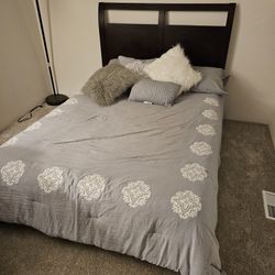 Full Size Bed Frame & Headboard 