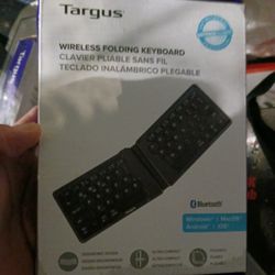 TARGUS Wireless Folding Keyboard (Bluetooth/microUSB Rechargeable)