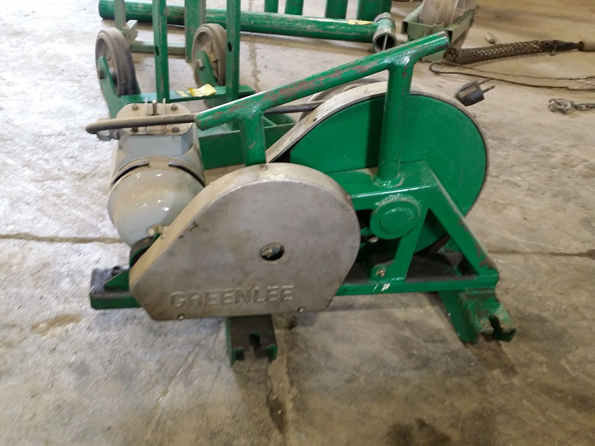 Greenlee power cable puller / tugger