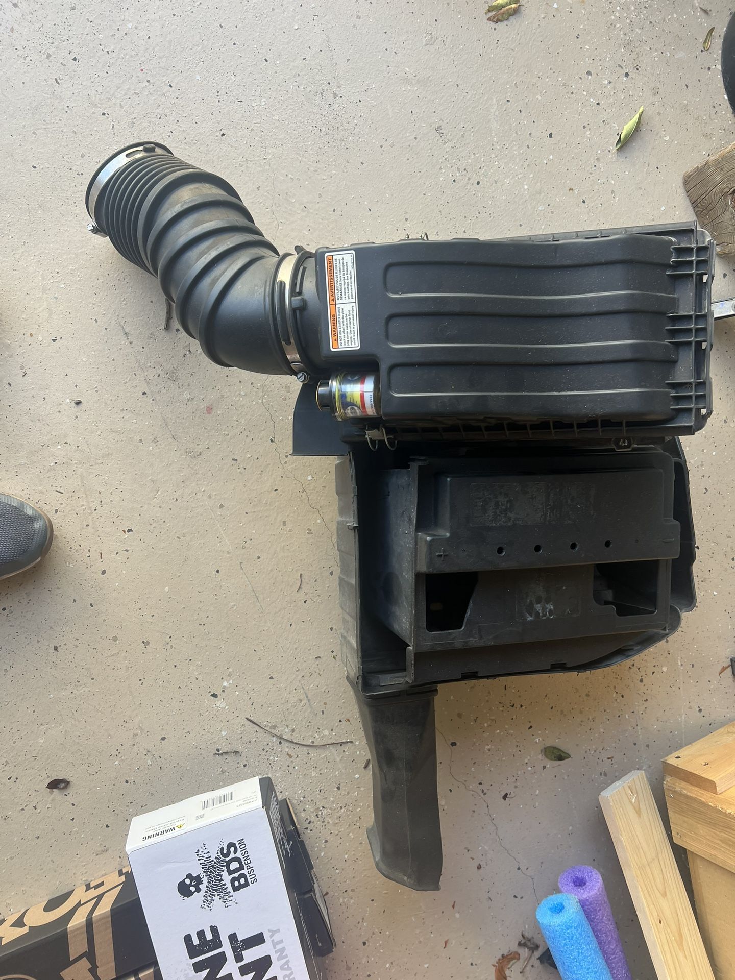 99-03 F250 7.3 Air filter / Battery Box