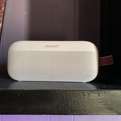 Bose SoundLink Flex Portable Bluetooth Waterproof Speaker (2nd Gen) - Petal Pink