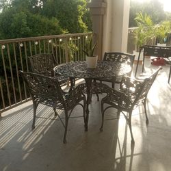 Iron Vintage Table Solid