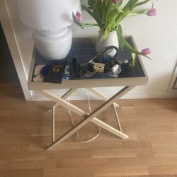 Foldable Bedside Table