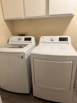 LG Washer & Dryer Set