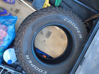 Cooper Tire Lt275/70R/18