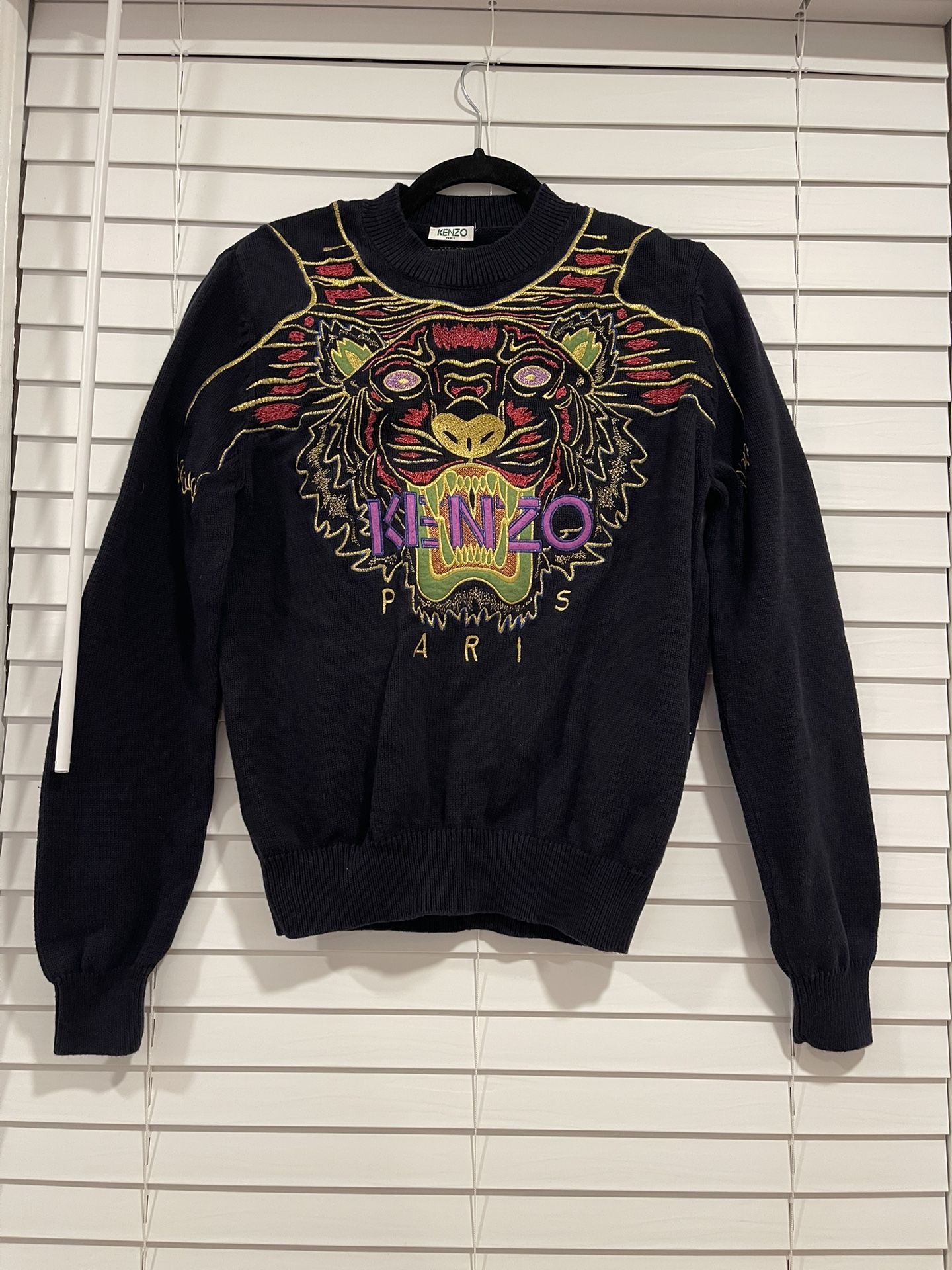 Tiger Embroidered Sweaters, Sz S/M