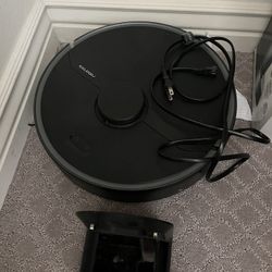 Roborock Vaccum Cleaner Excellent Condition 