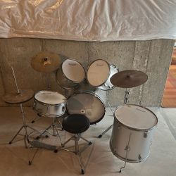 Burswood Drumset 
