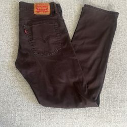 Levi’s 513. 32/32