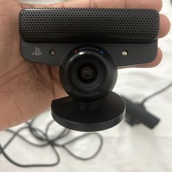 2 PlayStation Eye camera. for the PlayStation 3 console. 