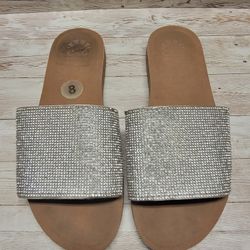 C&C California Womens Silver Rhinestone Slip On Sandals - Size 8