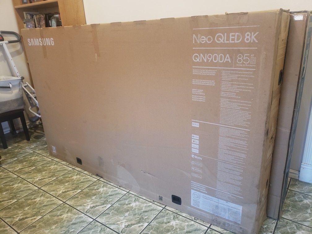 Tv Samsung 85", 8K, QN900A 2021 Model, Triple Array Led, Alexa, Google, Excellent