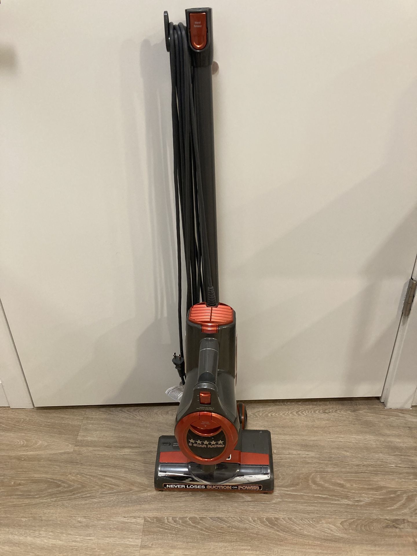 Shark Rocket Bagless Vacuum Cleaner 