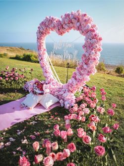 Pink heart arch