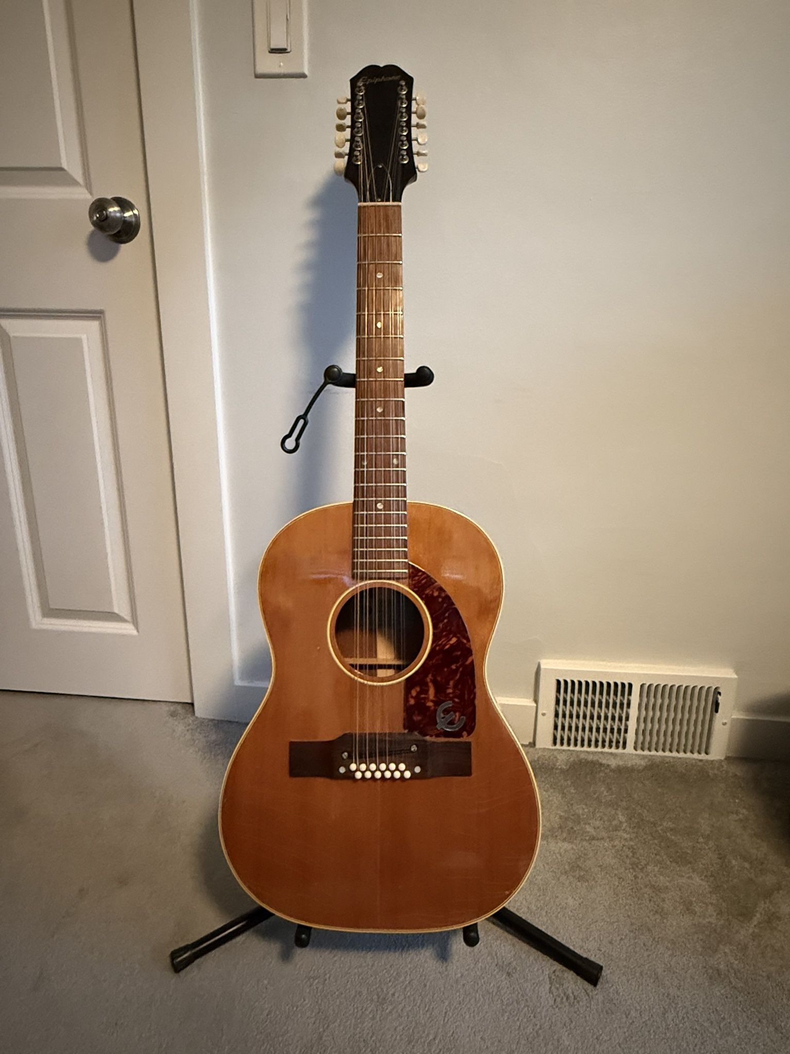 1965 Epiphone Serenader 