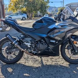 2025 Kawasaki Ninja 500 SE ABS Clean Title Motorcycle