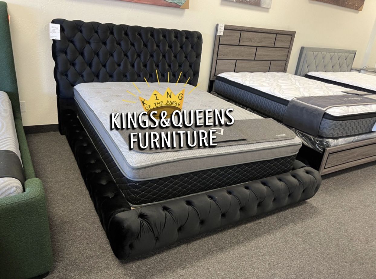 New Queen Bed Frane With Matress