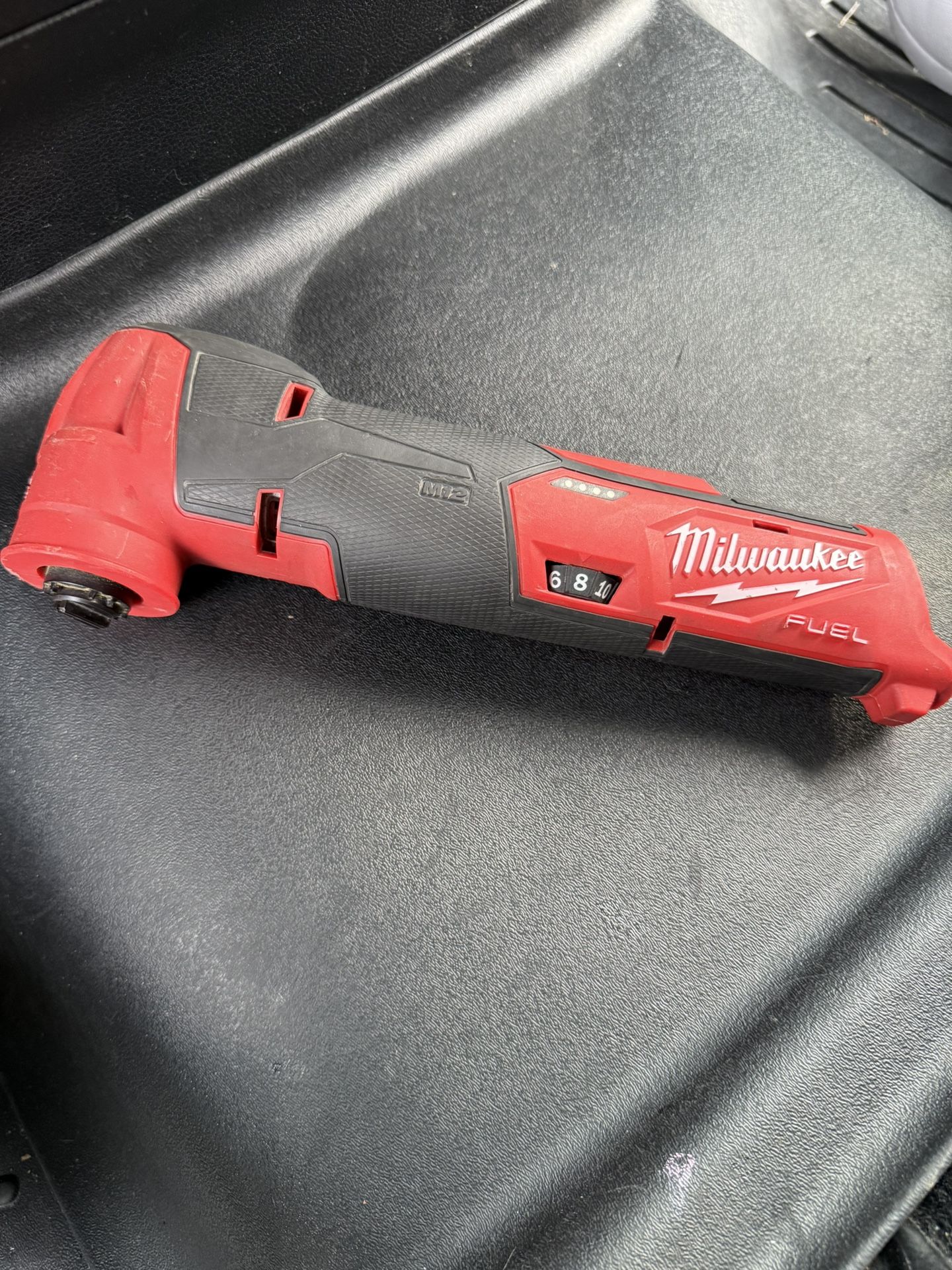 Milwaukee M12 Oscillating Multi Tool