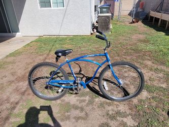 Schwinn beach cruiser