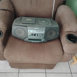 Vintage Sony Radio/Cd And Cassette Boombox In Working Condition 