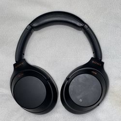 SONY   LE_WH-1000xm3 Bluetooth Headphones 