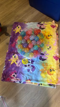 Play colors balls
