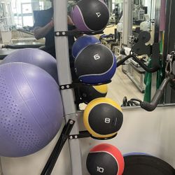 CAP Barbell Rubber Medicine Ball Set with Rack