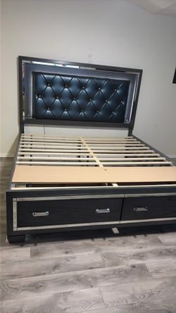 $100 Cal King side bed no mattress