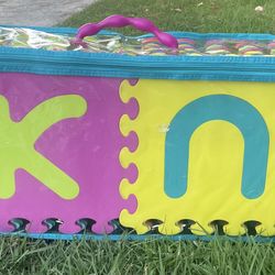 ABC Foam Floor May Set 