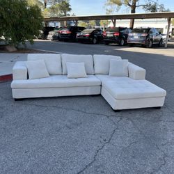 2 Piece Sectional Sofa Couch ( Can Deliver For $10 )