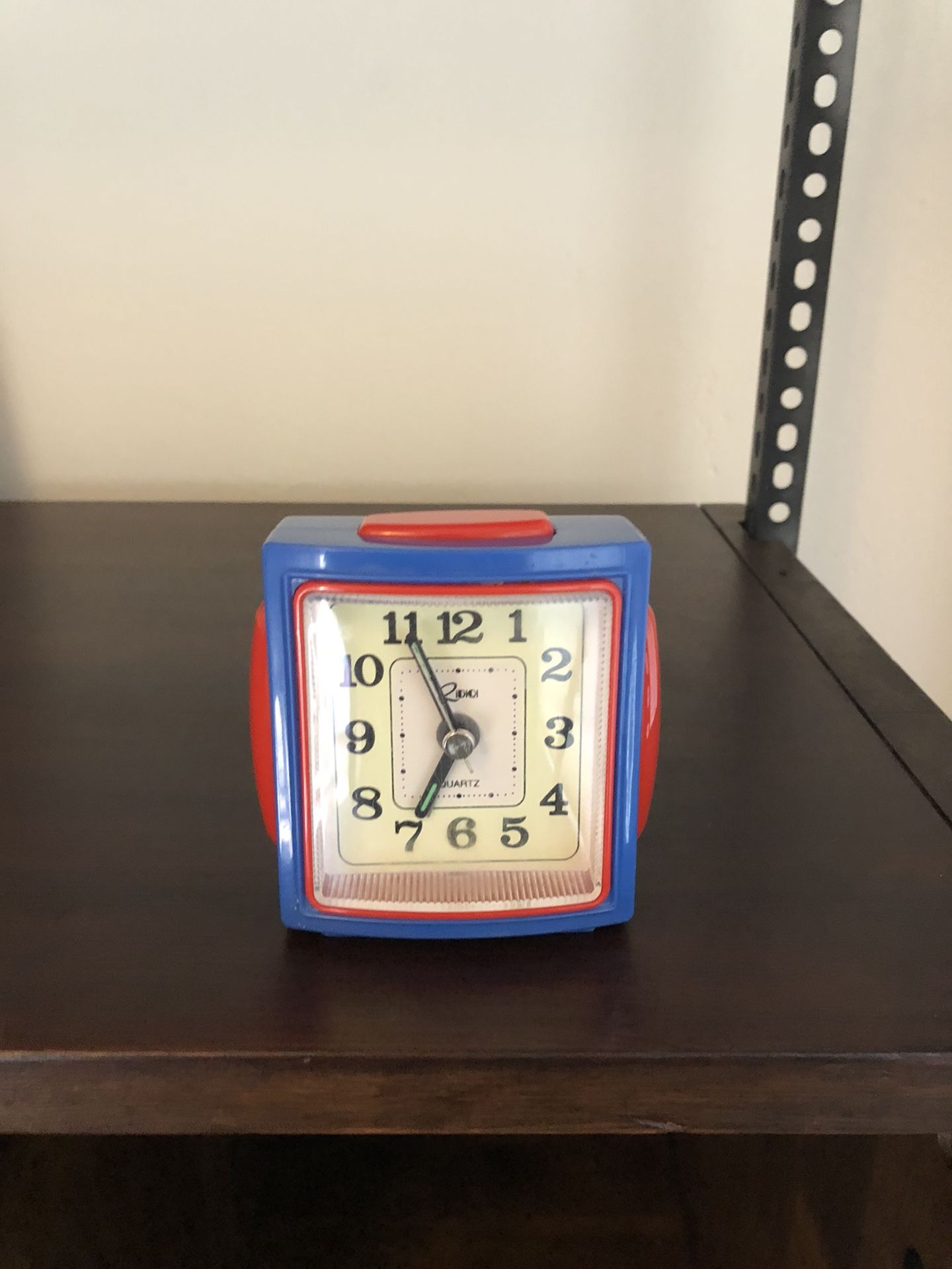 Cool, 80’s Quartz Alarm Clock