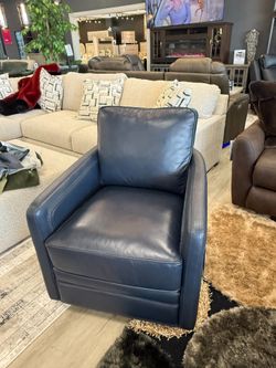 SWIVEL LEATHER CHAIR **HOT DEAL!!!**