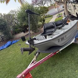 Bass Boat 