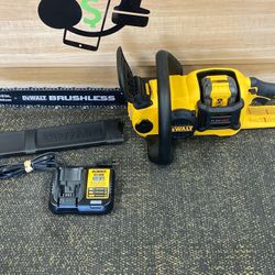 DEWALT DCCS670 FLEXVOLT 60V MAX 16in. Brushless Cordless Chainsaw W/ 6AH BATT & CHARGER