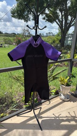 Men’s medium body glove wetsuit