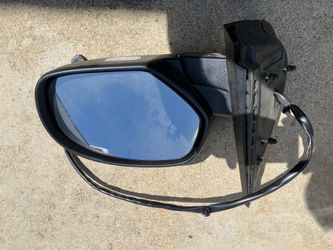 Side View Mirror GMC Yukon 07-11