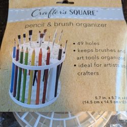 Crafters Square Pen And Paintbrush Holder